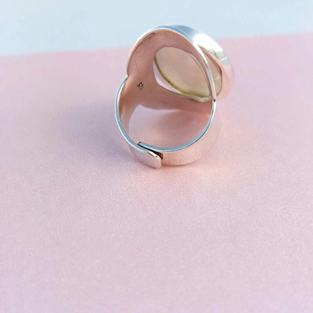 Anillo en Plata .925 con Madre Perla Facetada